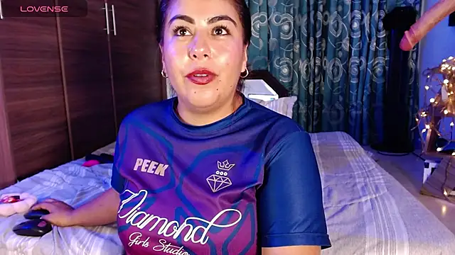 gatuwildhott online show from September 2025 06:21:01 PM