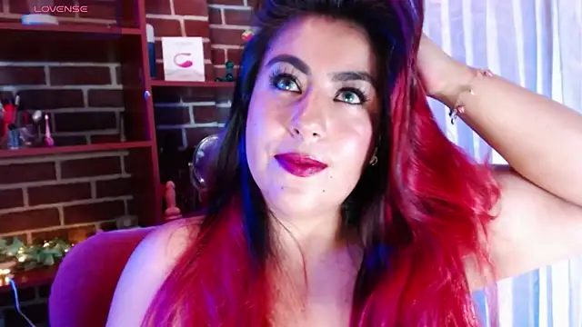 gatuwildhott online show from July 2026 11:42:01 PM
