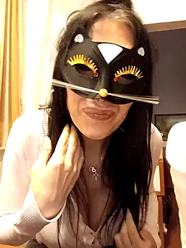 eva750 online show from March 2025 05:22:01 PM