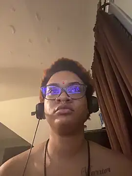 nickytheehawtie online show from March 2026 02:06:02 AM