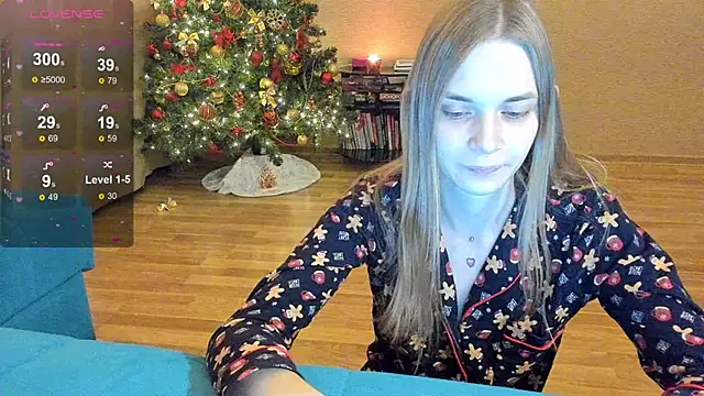 molly hunt  online show from December 2024 07:03:02 AM