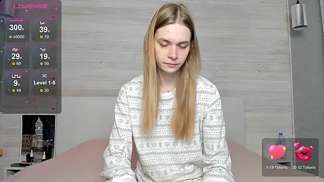 molly hunt  online show from January 2025 03:44:01 AM