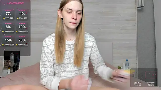 molly hunt  online show from January 2025 03:33:01 AM