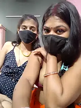 cutee  crazy online show from April 2026 01:47:01 PM