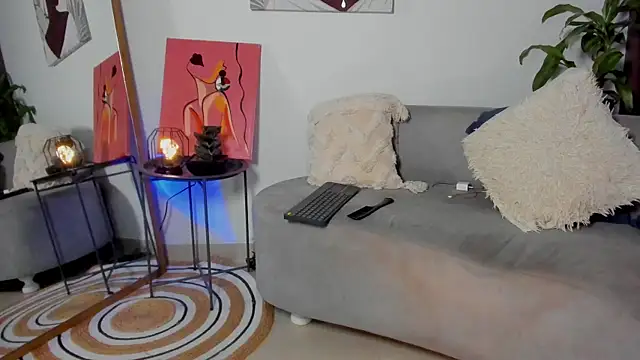 sweet mia23 online show from November 2025 06:38:02 AM