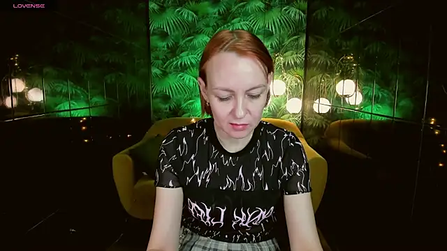 NikaGentle online show from January 2025 12:46:02 PM