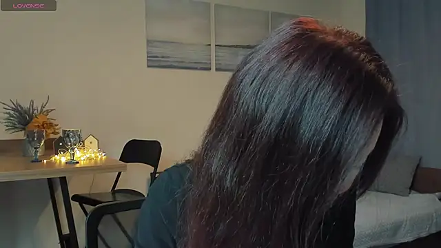 AvroraSakura online show from December 2024 02:22:01 PM