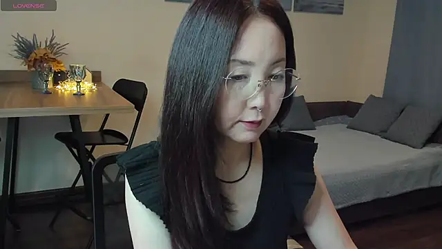 AvroraSakura online show from December 2024 01:38:02 PM