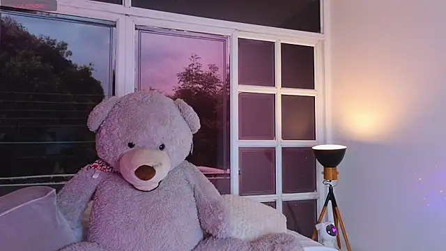 Evangelyne 1 online show from March 2025 03:35:01 PM