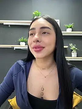 isabella jade online show from November 2025 01:21:02 PM