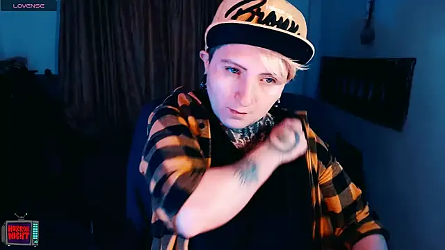 Marieblueeyes online show from December 2025 09:34:02 PM