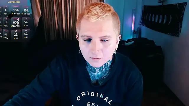 Marieblueeyes online show from January 2026 09:53:02 PM