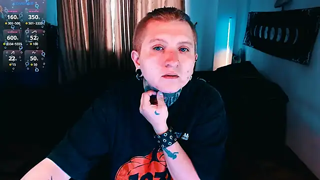 Marieblueeyes online show from January 2026 09:18:02 PM