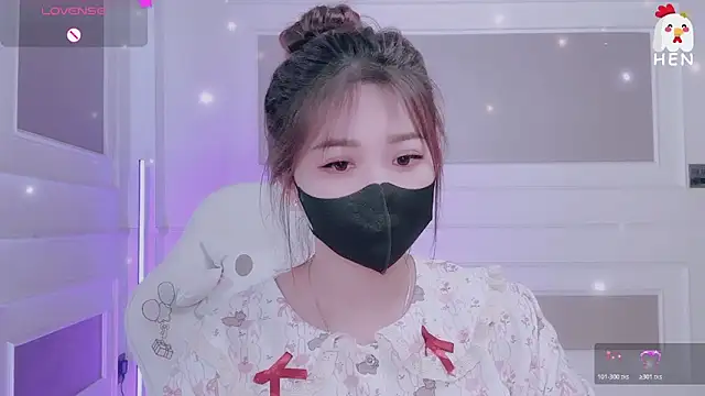 hen237 online show from February 2026 07:56:02 PM