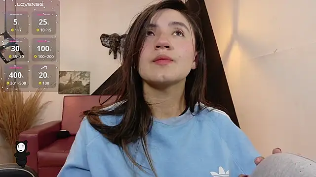 Snapshot of Perla_Campbell chatting on October 2025 12:17:02 PM Perla Campbell online show from October 2025 12:17:02 PM