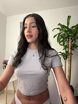 Snapshot of SelenaStone chatting on December 2025 10:17:02 PM SelenaStone online show from December 2025 10:17:02 PM