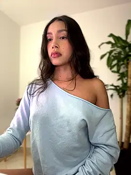 Snapshot of SelenaStone chatting on January 2026 10:04:02 PM SelenaStone online show from January 2026 10:04:02 PM