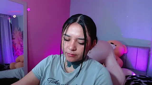 kim blake online show from January 2025 08:43:01 PM