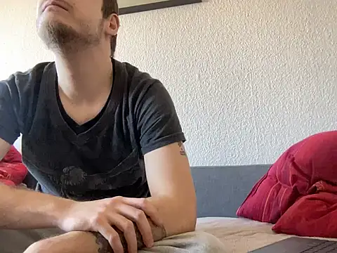 Drachenfeuer online show from March 2025 12:45:02 PM