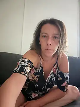 Oriane Jackson online show from July 2026 10:33:01 AM