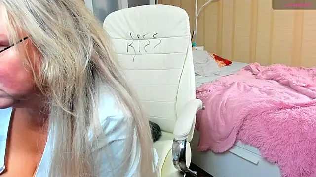 PamHardFuck online show from July 2026 09:13:01 PM