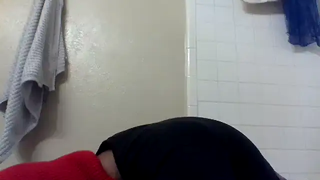 Snapshot of MastaFilth chatting on October 2025 01:09:01 PM MastaFilth online show from October 2025 01:09:01 PM