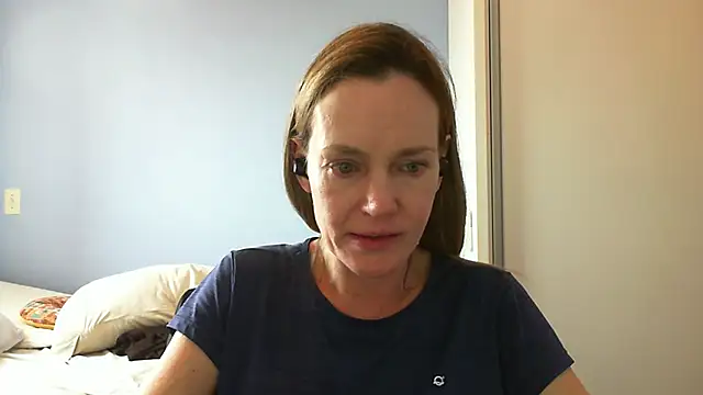 Annylove1 online show from October 2025 03:53:01 PM