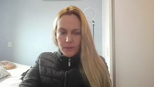 Snapshot of Annylove1 chatting on June 2026 12:48:01 PM Annylove1 online show from June 2026 12:48:01 PM