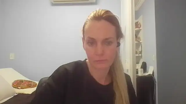 Snapshot of Annylove1 chatting on July 2026 12:25:02 AM Annylove1 online show from July 2026 12:25:02 AM