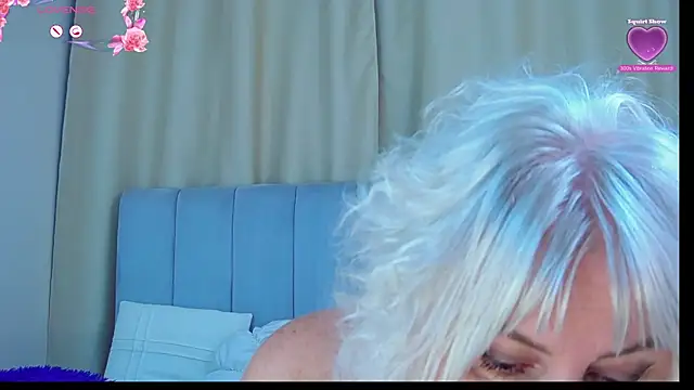 Snapshot of Barbie_Blond_ chatting on October 2025 06:24:01 AM Barbie Blond online show from October 2025 06:24:01 AM