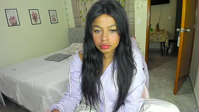 charlott7 online show from September 2025 10:09:02 PM