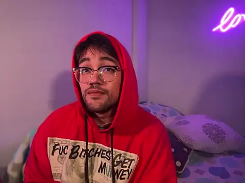 Im sophiie online show from January 2025 08:52:01 AM