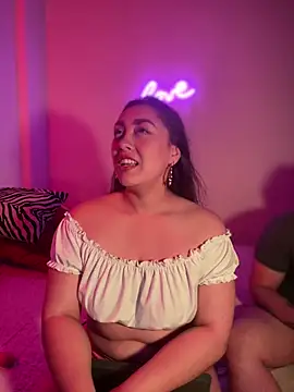 Im sophiie online show from February 2025 09:12:02 AM