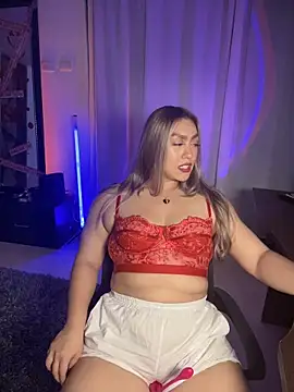 Im sophiie online show from October 2025 06:25:02 AM