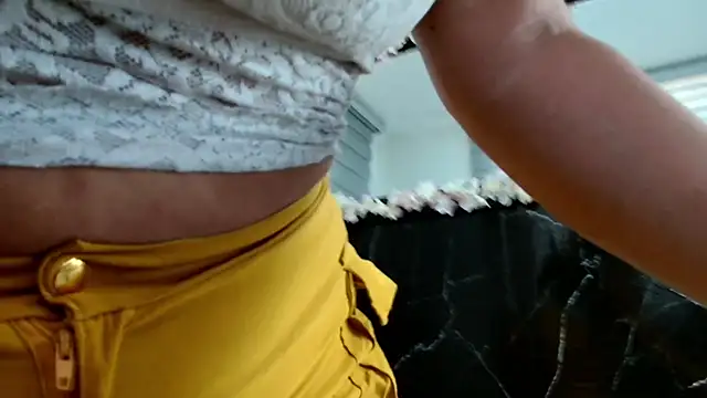 Snapshot of VIOLETTA-HOT chatting on January 2025 01:11:02 PM VIOLETTA-HOT online show from January 2025 01:11:02 PM