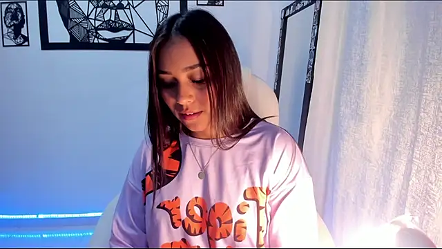 Ciara8 online show from February 2025 02:49:01 AM