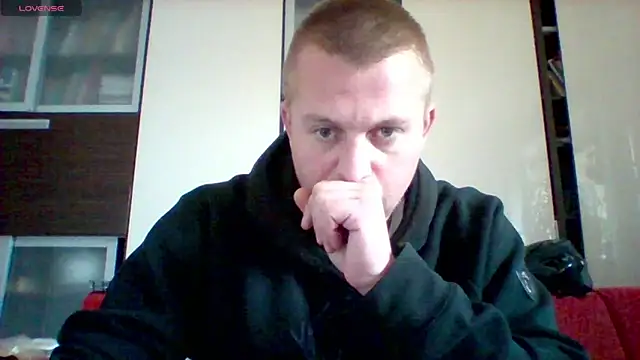 Matttthees online show from October 2025 02:38:02 PM