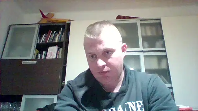 Matttthees online show from March 2026 09:08:01 PM