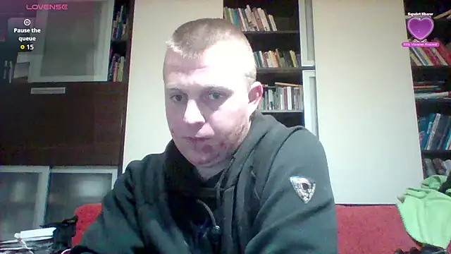 Matttthees online show from March 2026 12:39:01 AM