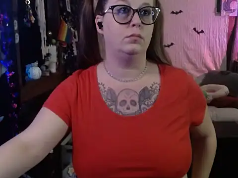 edgexchaos online show from October 2025 12:06:01 PM