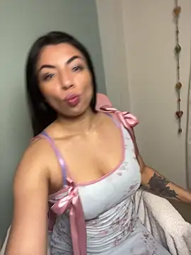 Snapshot of Miaparkerss_ chatting on April 2026 01:08:01 AM Miaparkerss online show from April 2026 01:08:01 AM