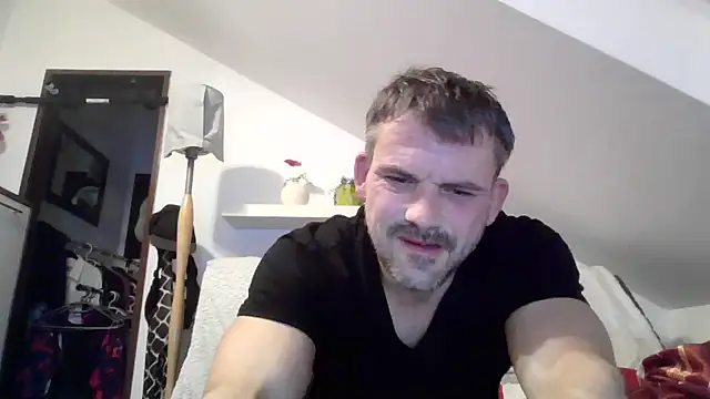 Snapshot of Cambitchboy chatting on February 2026 06:14:01 PM Cambitchboy online show from February 2026 06:14:01 PM