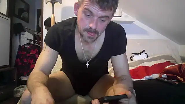 Snapshot of Cambitchboy chatting on February 2026 05:46:02 PM Cambitchboy online show from February 2026 05:46:02 PM