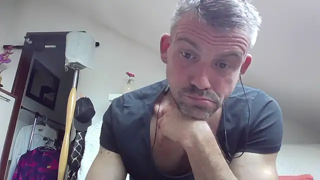 Snapshot of Cambitchboy chatting on March 2026 03:07:02 PM Cambitchboy online show from March 2026 03:07:02 PM