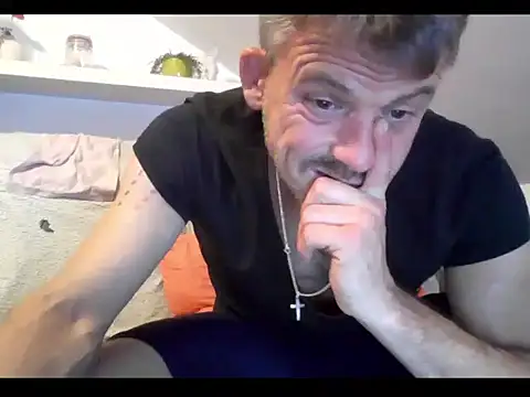 Cambitchboy online show from May 2026 11:57:01 PM