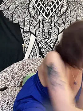 Boonny Boo01 online show from June 2026 03:33:01 PM