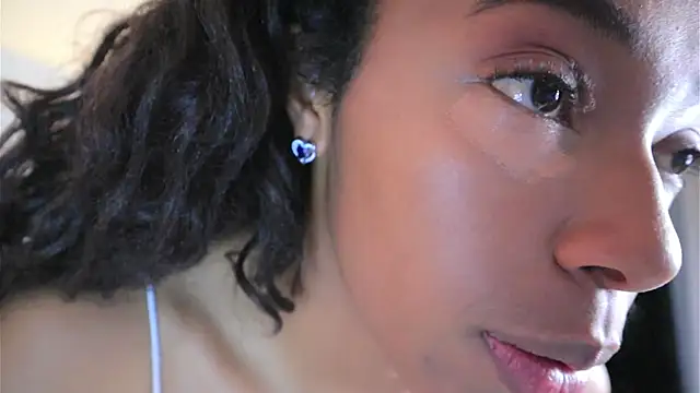 Valeriestyle online show from March 2026 03:44:01 AM