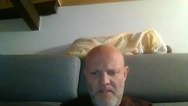 davigochi77bcn online show from February 2026 07:29:02 PM