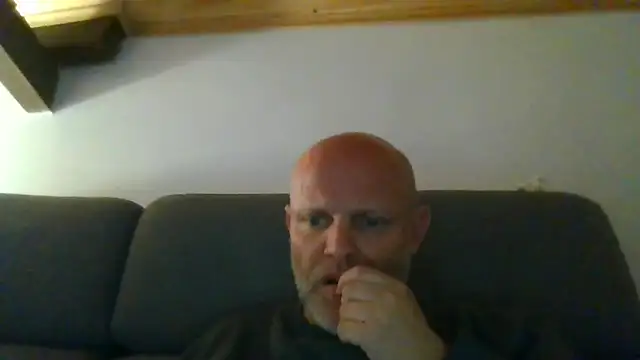 davigochi77bcn online show from February 2026 08:51:01 PM