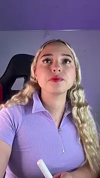 Snapshot of Irisweet_ chatting on November 2025 09:26:01 PM Irisweet online show from November 2025 09:26:01 PM